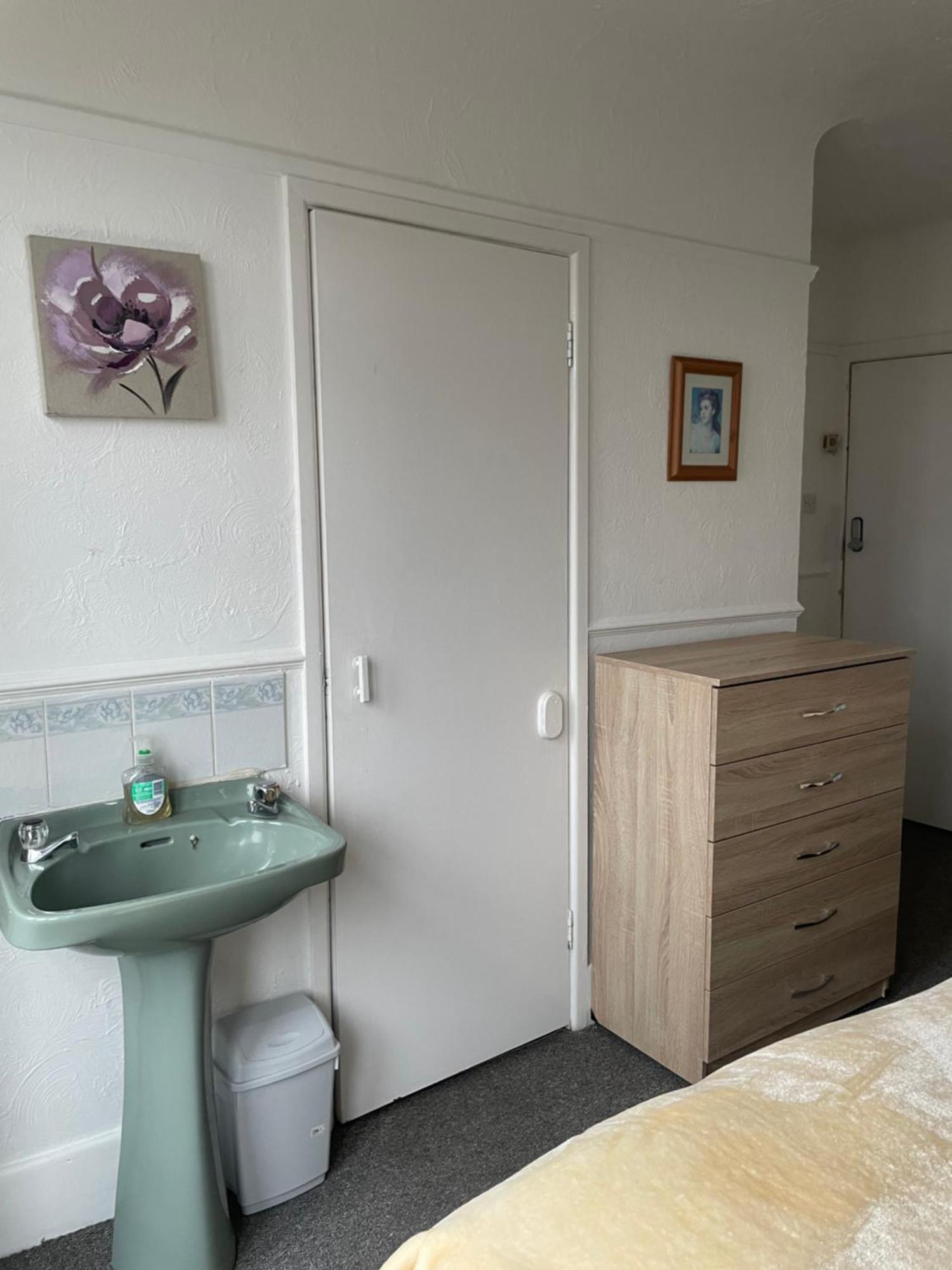 Amitie Guest House Bournemouth Kültér fotó